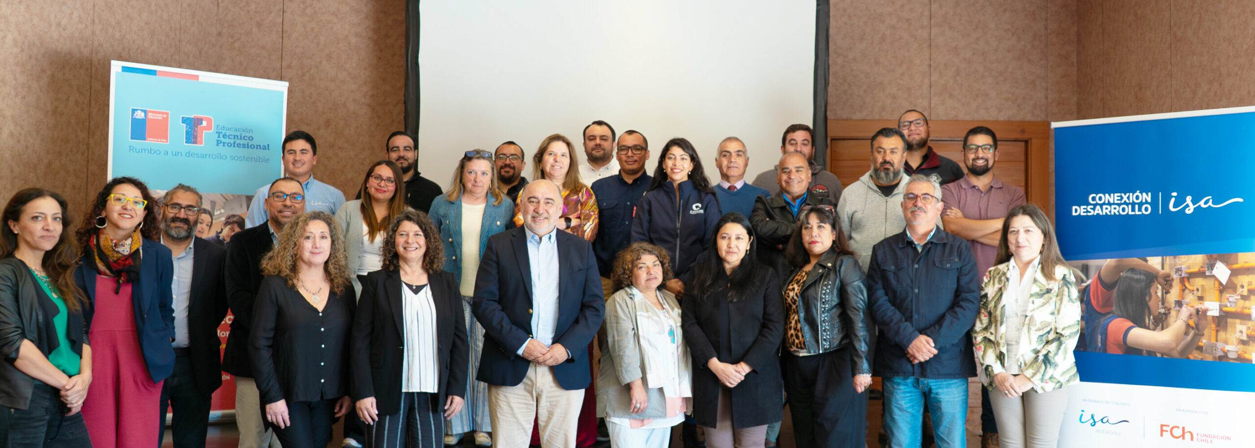 Empresas y Liceos Técnicos impulsarán soluciones innovadoras a problemáticas de la industria Local