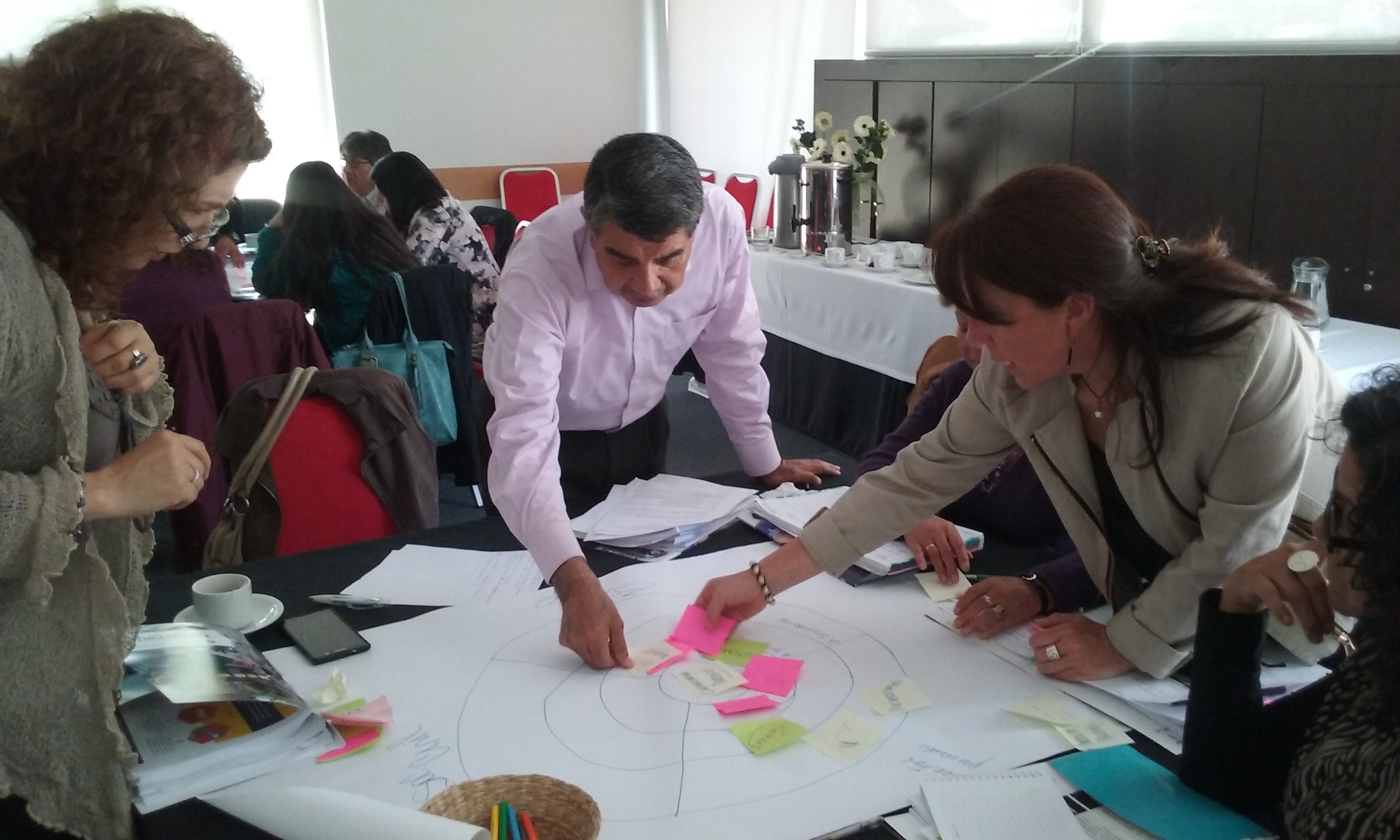Directivos de liceos se capacitan en marco de cualificaciones y nuevas bases curriculares TP