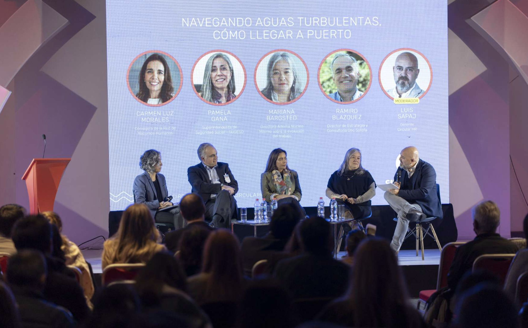 Disminuye el agotamiento laboral, pero persiste la brecha de género y el desapego generacional