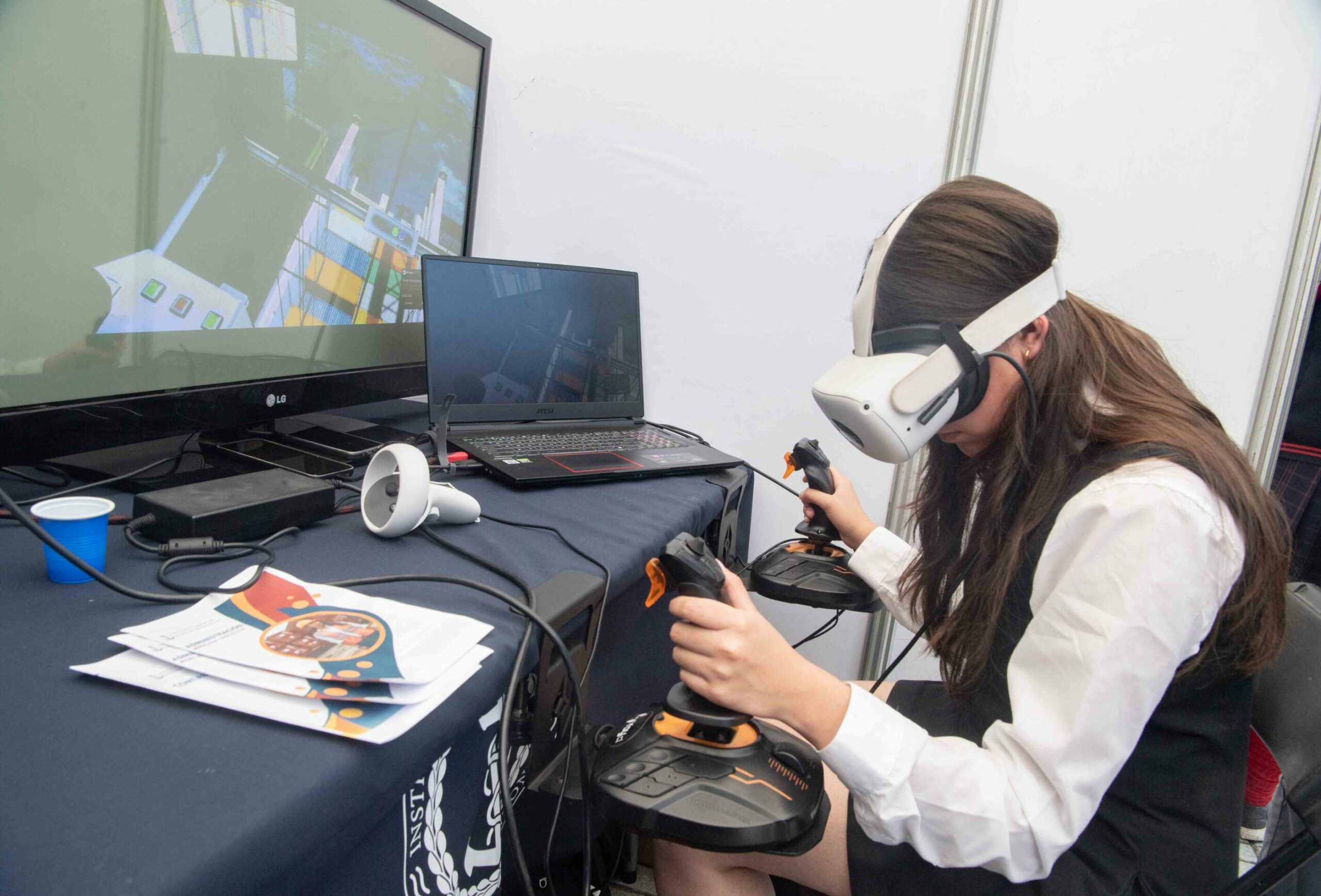50 liceos de la Región de Valparaíso protagonizan Feria Técnico Profesional 2025: Innovación y Desafíos para el Futuro