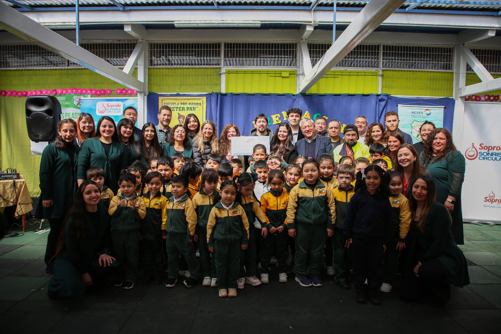 Escuela Pre-básica Peter Pan de San Antonio es premiada tras ganar desafío de reciclaje que busca recuperar envases de yoghurt y postres