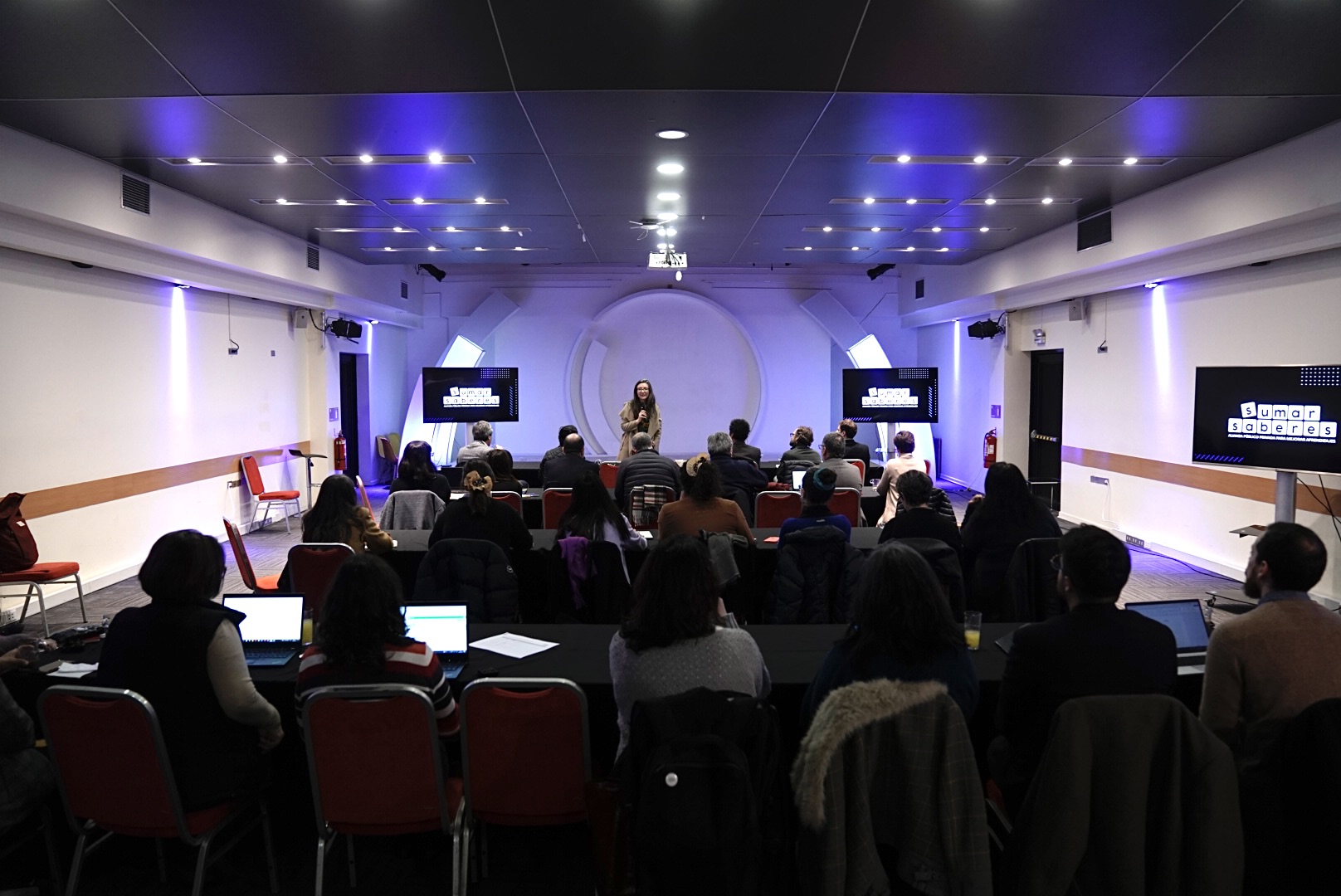 Alianza público-privada Sumar Saberes avanza en la construcción de una cultura de evidencia para la toma de decisiones en educación