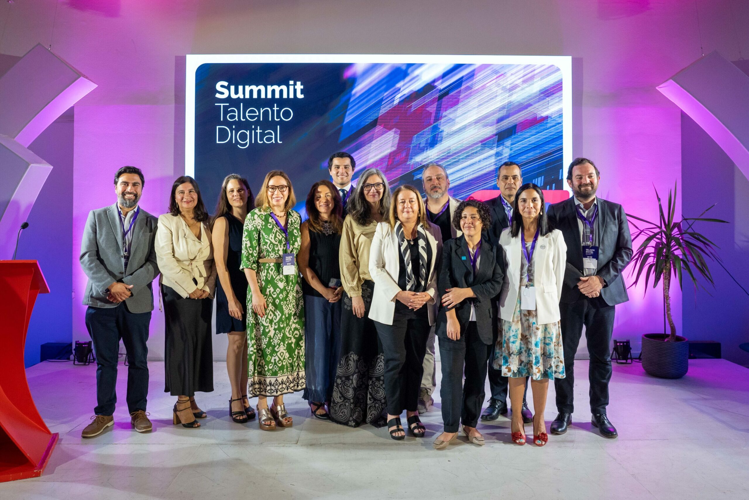 Talento Digital para Chile celebra su nueva etapa con foco en productividad, talento avanzado y exportación de servicios