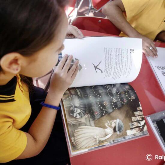 Red de Escuelas Líderes: Innovación abierta para mejorar resultados educativos