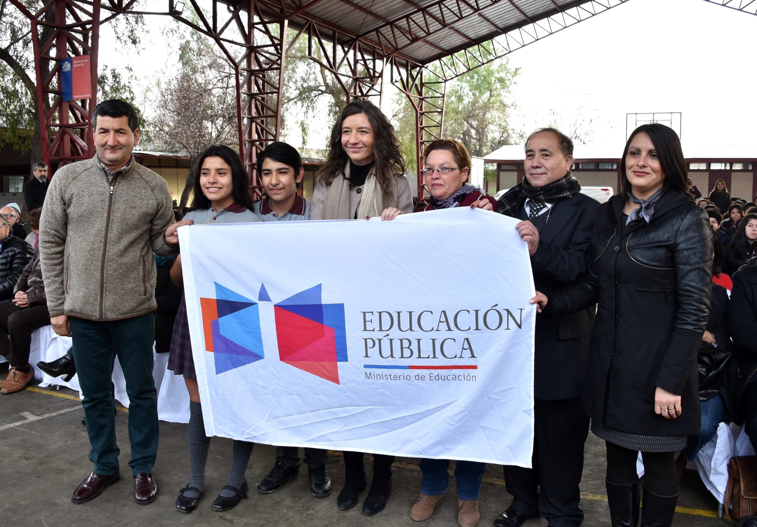 Mineduc lanza consulta ciudadana para crear las bases de la Estrategia Nacional de la Educación Pública