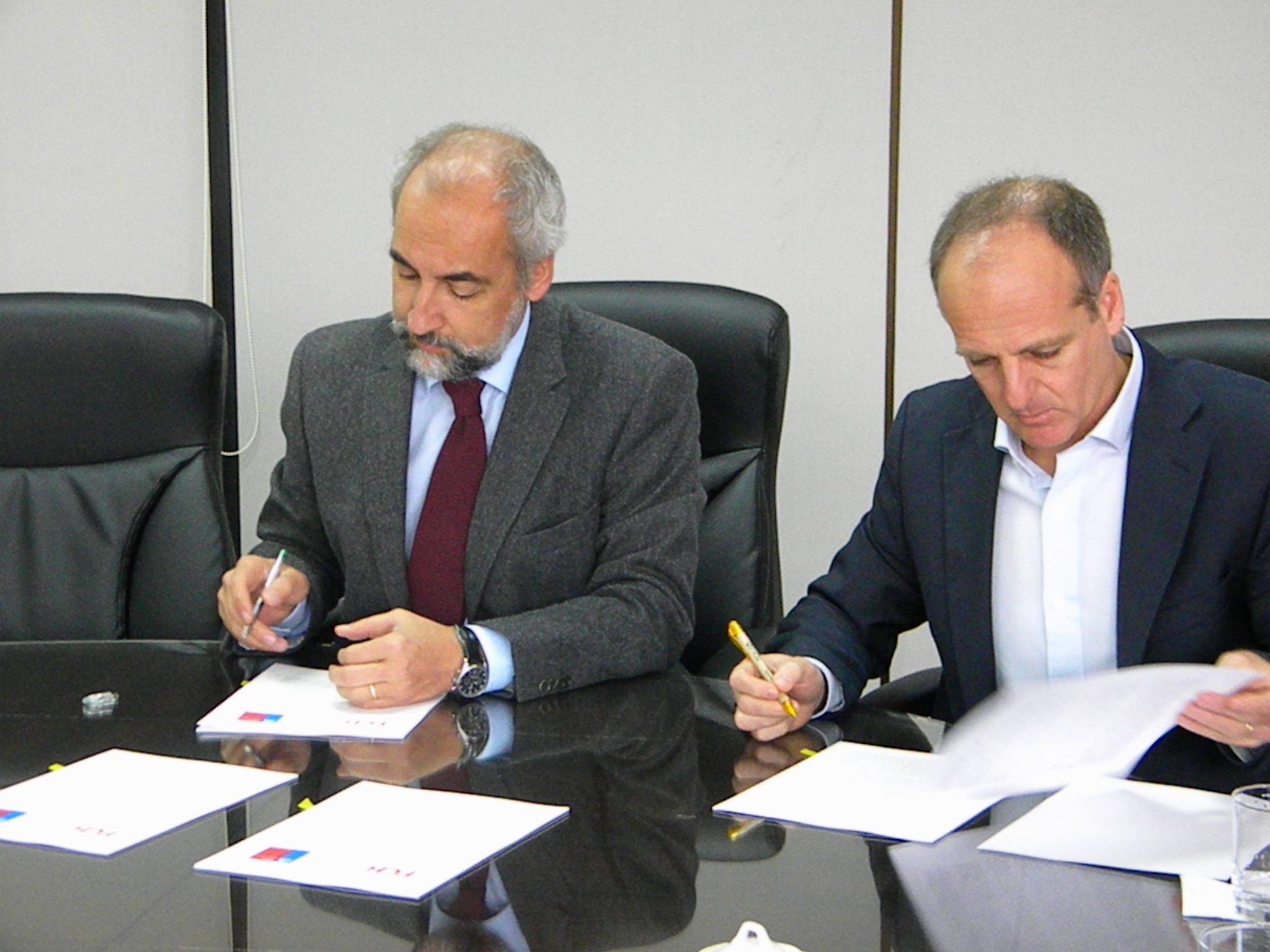 Inapi y Expande promoverán el uso de propiedad industrial en las empresas de base tecnológica del sector minero