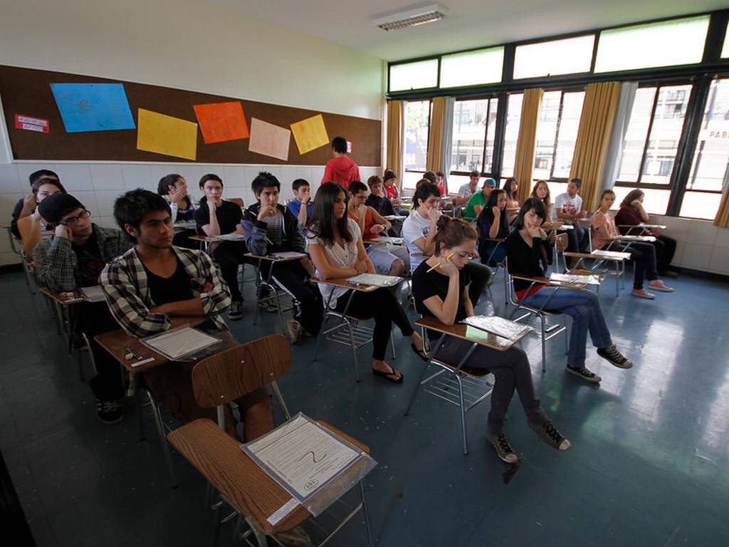 Debate escolar Jugao Constituyente: formación ciudadana para los desafíos de hoy