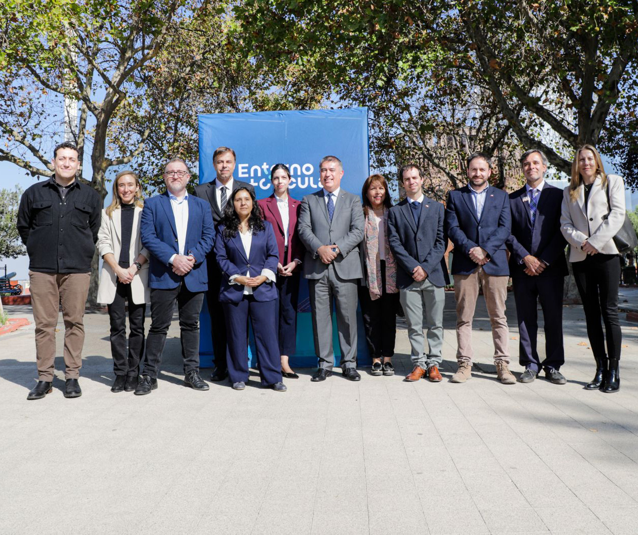 Ministerio del Medio Ambiente celebra el Día de la Tierra con innovador piloto tecnológico para identificar vertederos, áridos ilegales, y aprovechar los residuos de la construcción en Chile