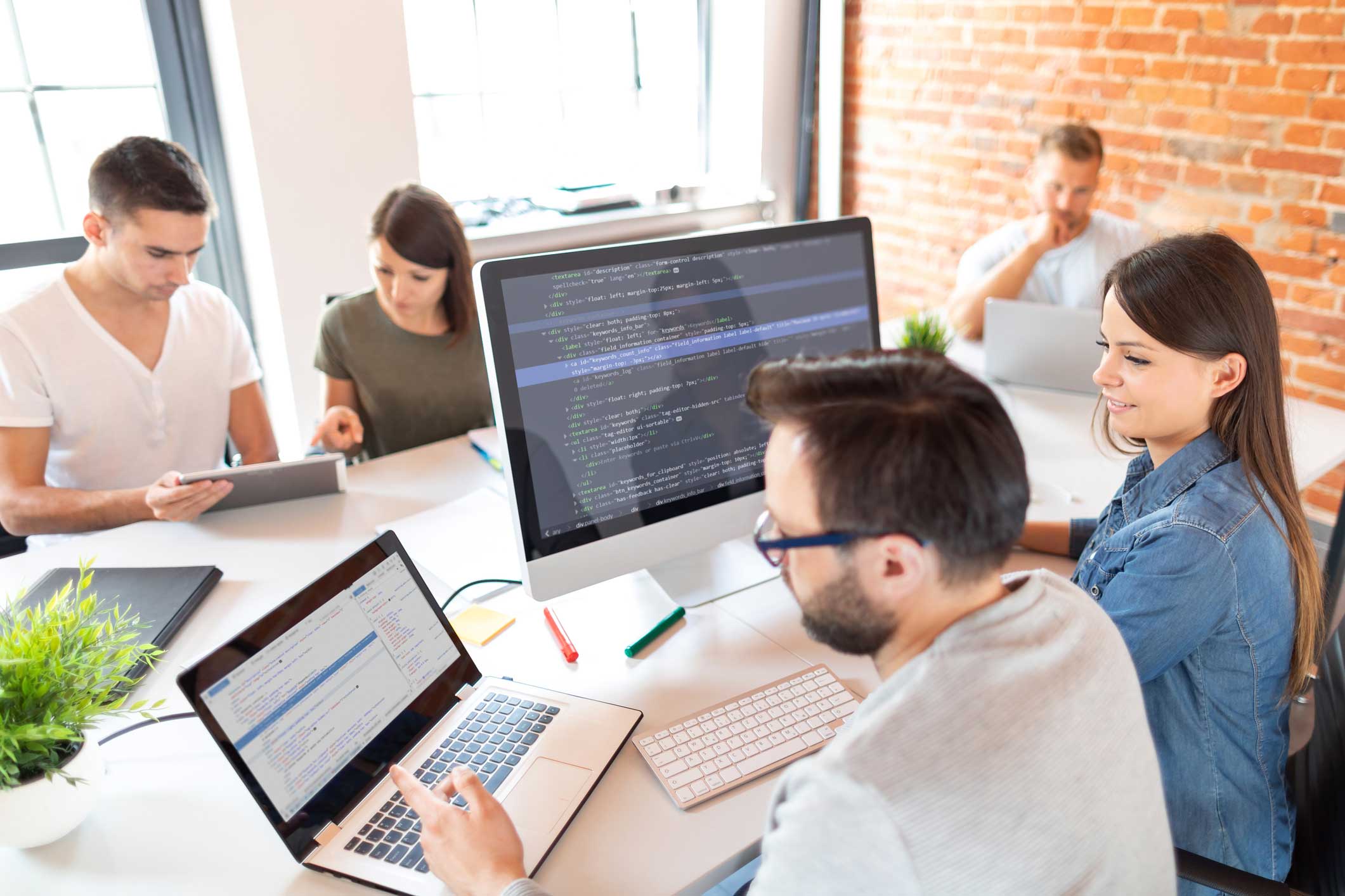 70% de las empresas proyecta contratar perfiles digitales durante 2022