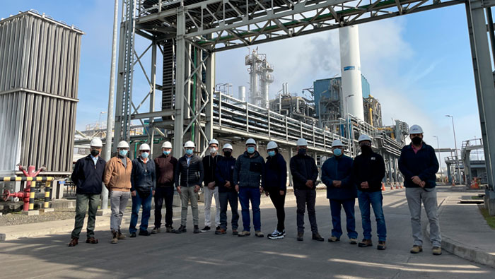 Docentes de liceo técnicos de Valparaíso se capacitan en habilidades requeridas para impulsar transicion energetica del país