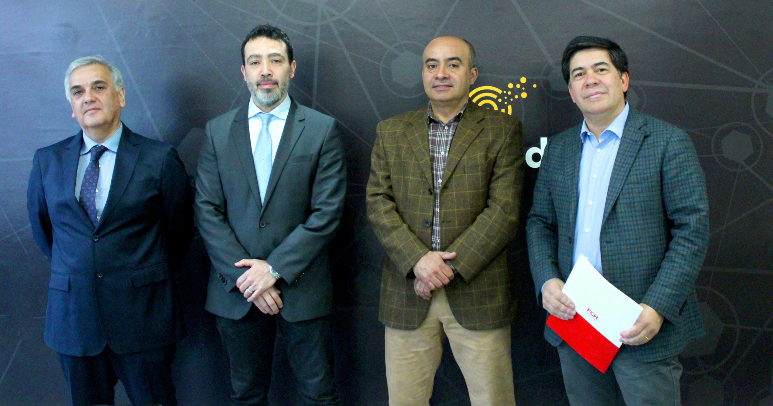 Expande y Centro Nacional de Pilotaje trabajarán agenda conjunta para validación de tecnologías mineras