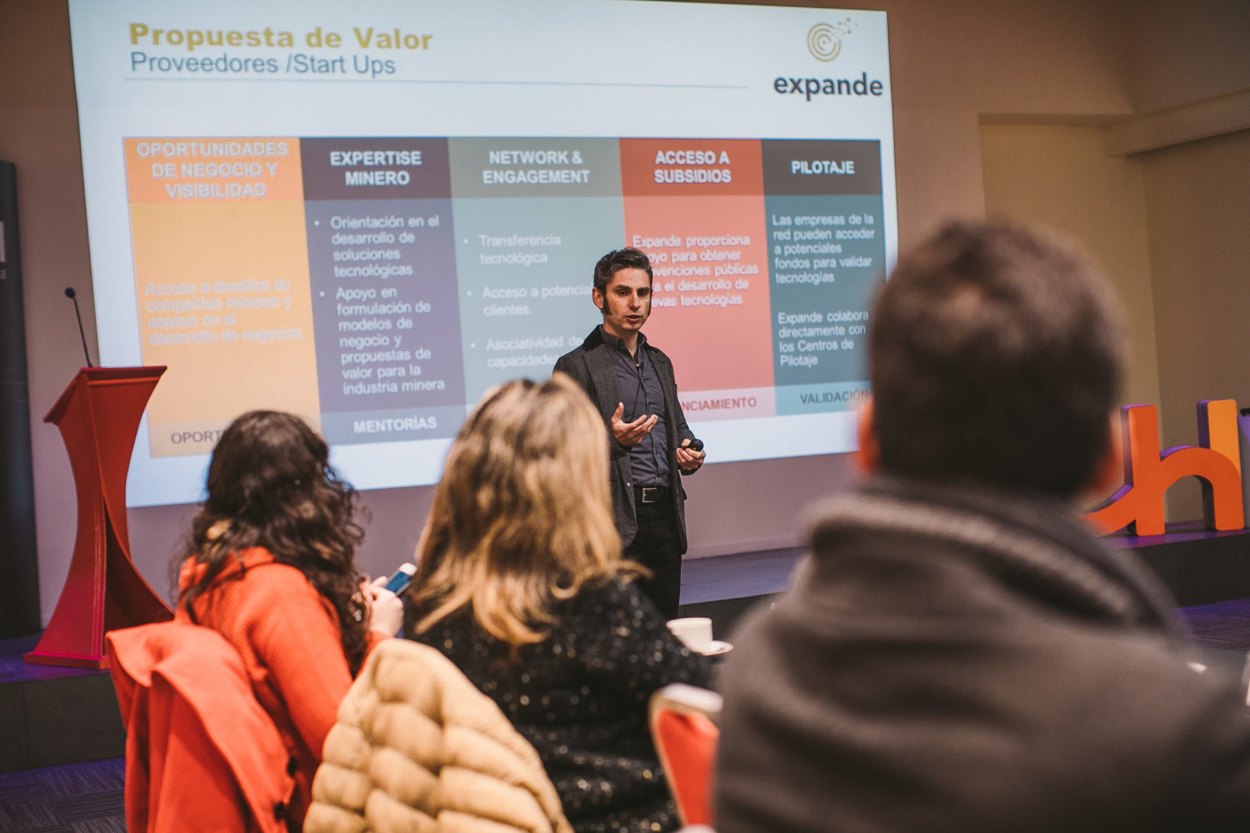 Más de 20 empresas tecnológicas se reúnen con Expande