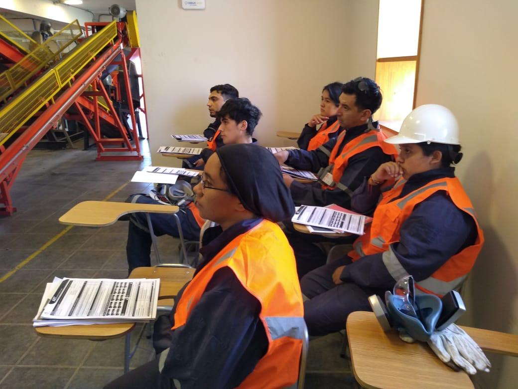 Prácticas CCM- Eleva: Contribuyendo a la empleabilidad y reactivación económica del país