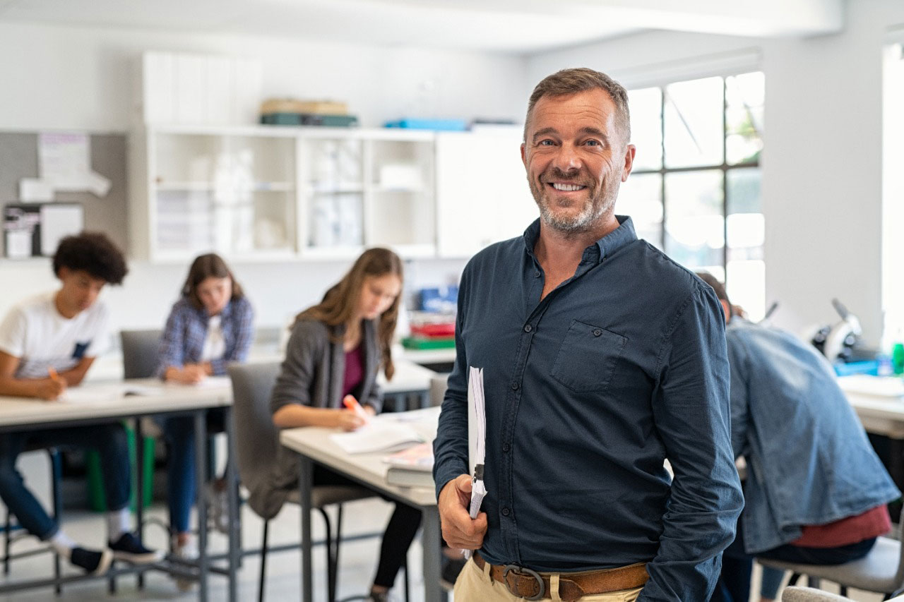 Oferta formativa del Centro de Liderazgo +Comunidad se amplía con 2° edición del Diplomado Gestión del Cambio y Liderazgo para la Mejora Educativa Sistémica
