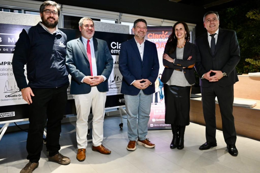 Claro empresas y Hub Metropolitano sellan una alianza para impulsar la transformación digital de las pymes de la Región Metropolitana
