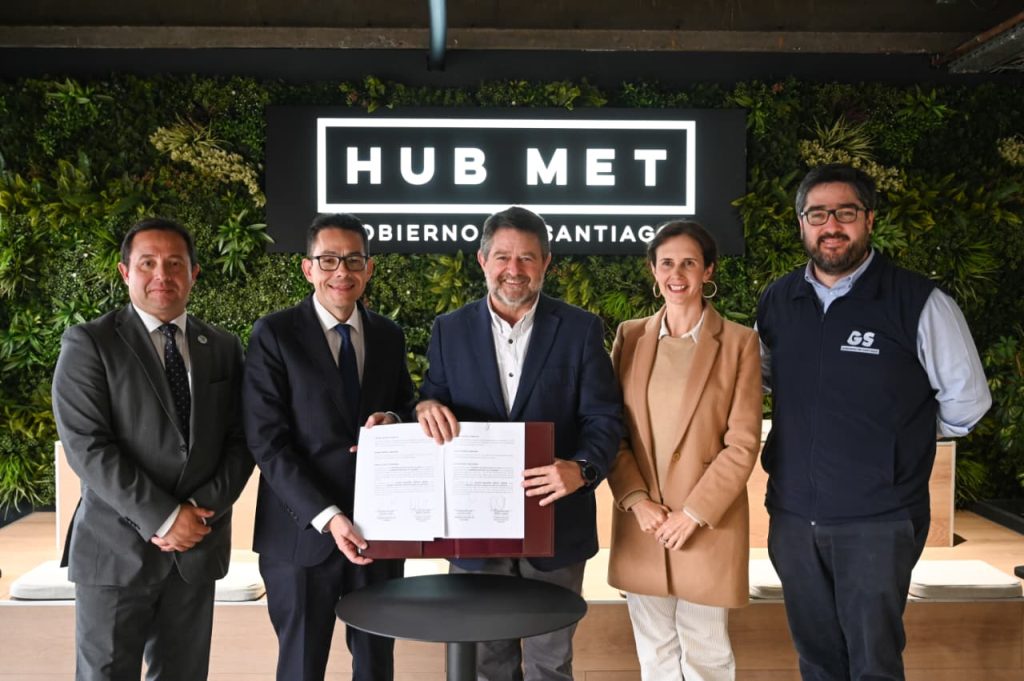 Gobierno de Santiago impulsa colaboración interregional para fortalecer el emprendimiento, la innovación y el fomento productivo