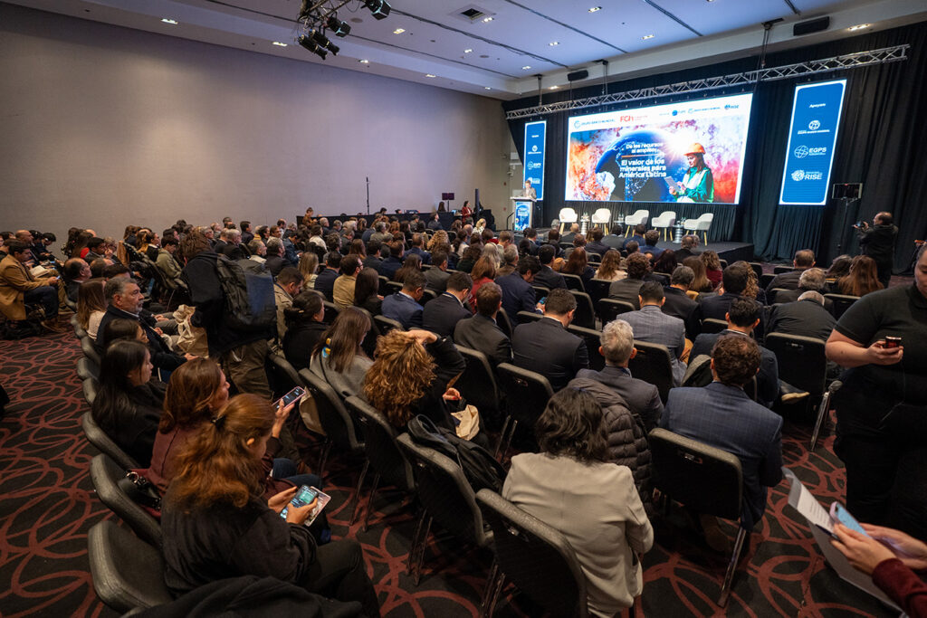 Fundación Chile y Grupo Banco Mundial promueven diálogo regional sobre potencial minero en Latinoamérica