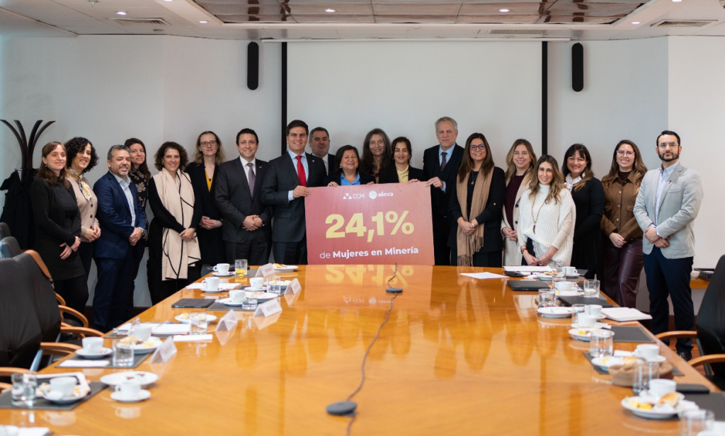 Chile alcanza un récord de 24,1% de participación de mujeres en minería y consolida su liderazgo internacional